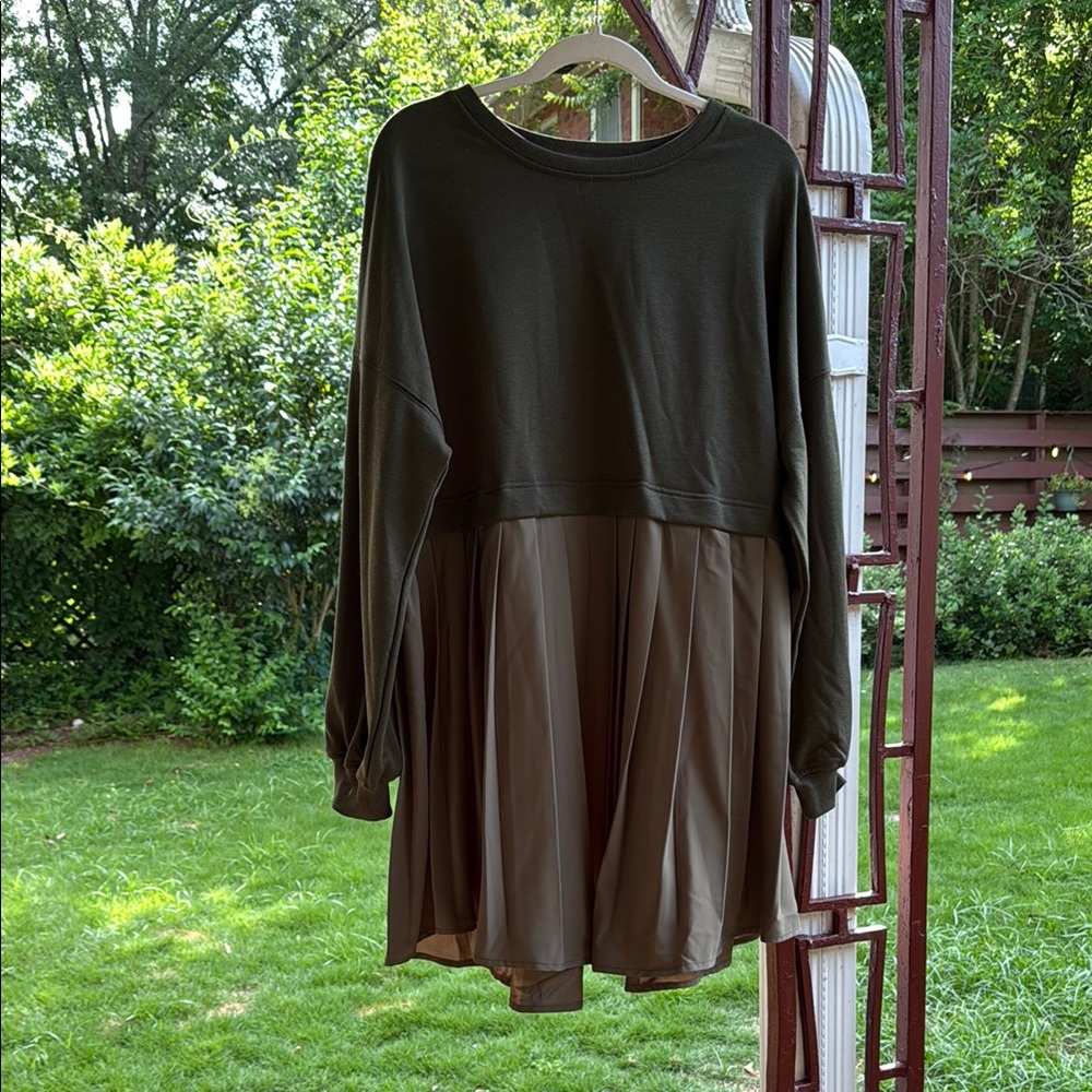 Two-Tone Long Sleeve Dress